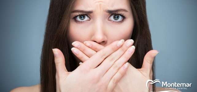 ¿Qué es y cómo se trata la halitosis?